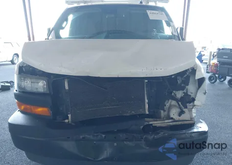 2019 Chevrolet Express 2500 Work Van из США, поврежденный, VIN 1GCWGAFP3K1272233